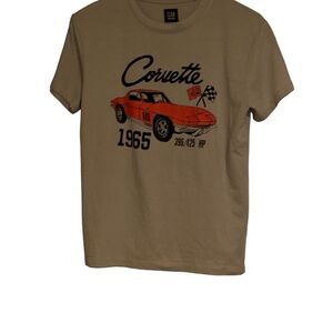 GM Official Licensed Unisex Medium Tan Crew Neck Corvette 1965 Graphic T-shirt